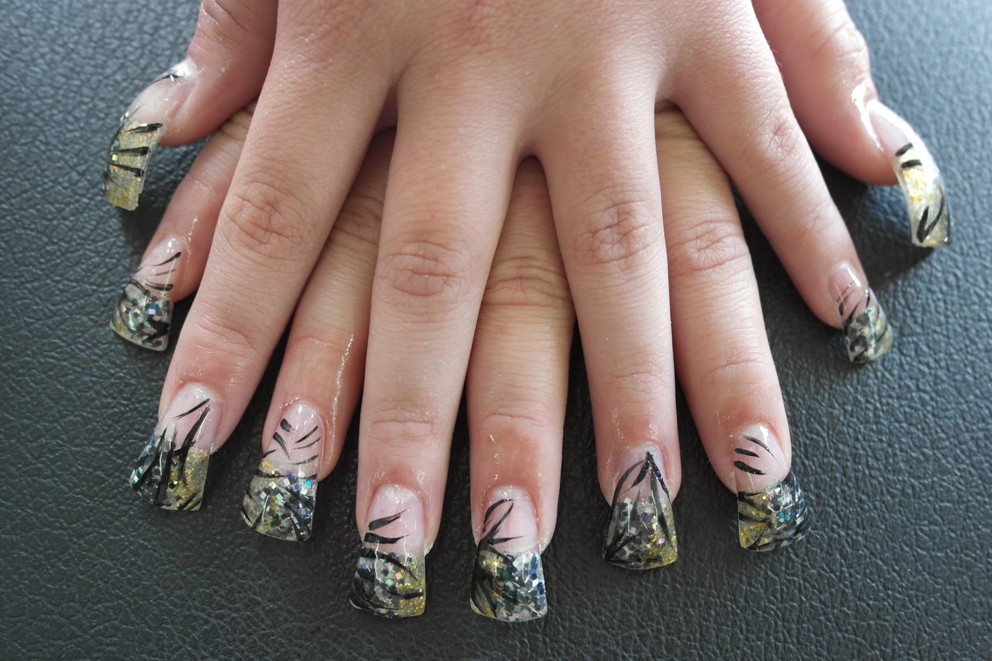 Uñas y Pedicure Maktub Studio